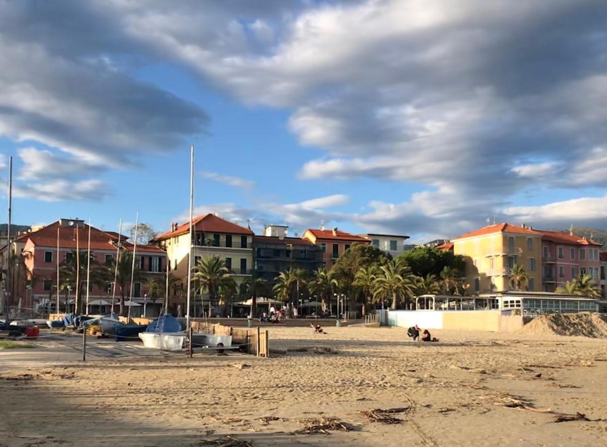 Casa Costa - Ruhe und Natur pur Carpasio Bagian luar foto